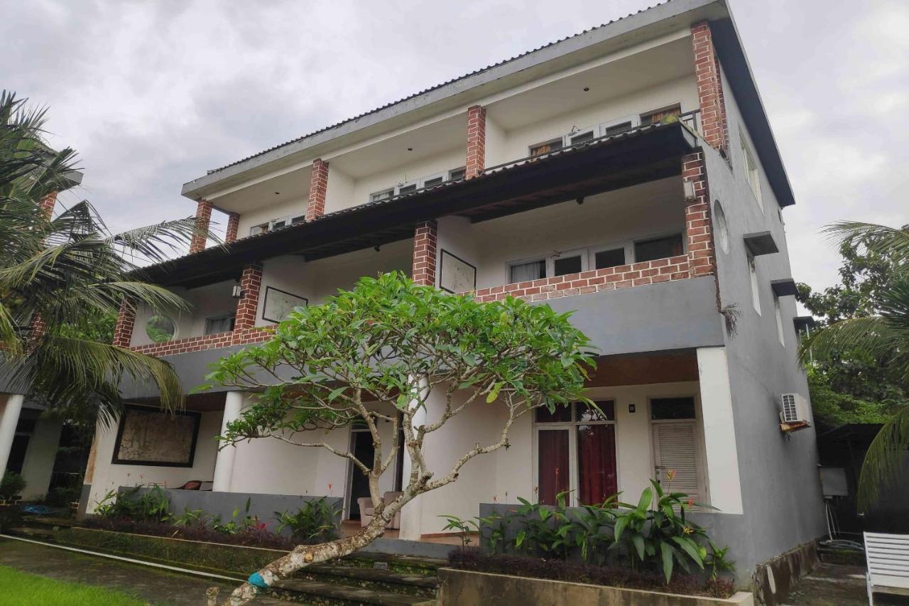 Pecatu Guesthouse Uluwatu Exteriör bild