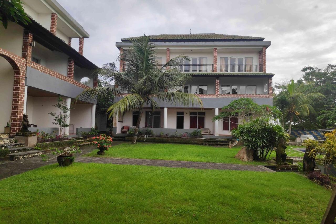 Pecatu Guesthouse Uluwatu Exteriör bild